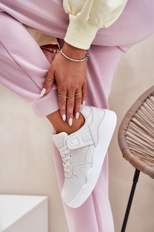 sporta apavi Sneakers modeļa apavi Sieviešu no eko ādas baltas krāsas Telisiria