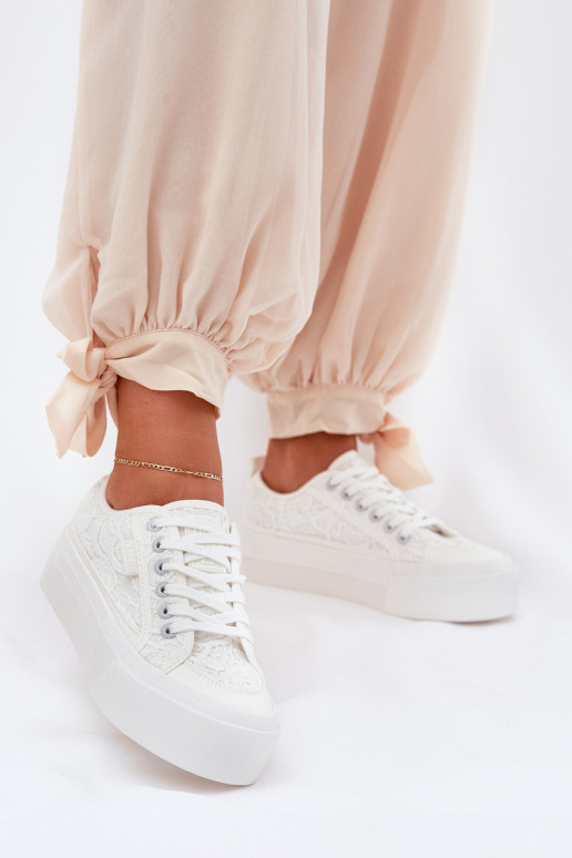 Ar mežģīnēm sieviešu puszābaki Big Star RR274747 baltas krāsas Ar mežģīnēm sieviešu puszābaki Big Star RR274747 baltas krāsas