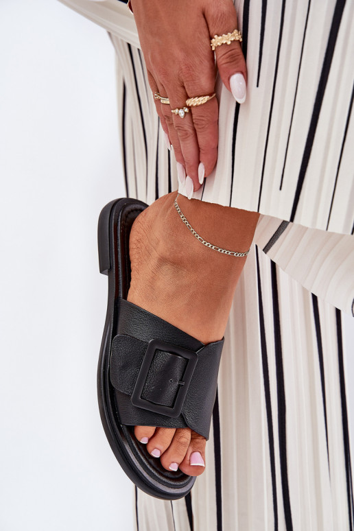 Čibas no dabīgas ādas Sieviešu ar sprādzēm D&A SJ2302-01 melnas krāsas