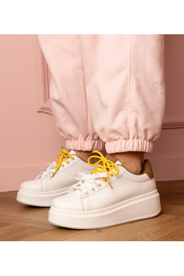 Kler baltas un brūnas...