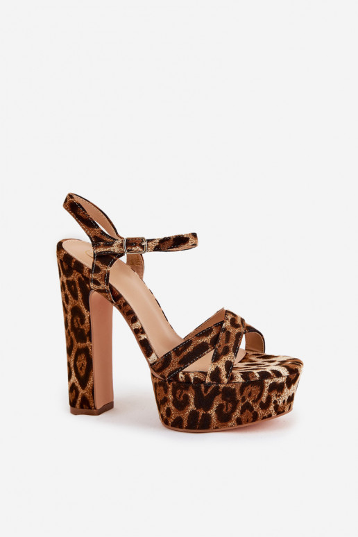 Sieviešu basenes Augstajā amatā Un platforma ar leoparda kažokādas rakstu brūnas krāsas Jovenes