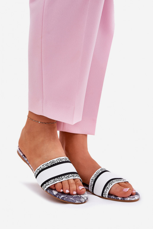 Rakstaina zempapēžu sieviešu čības baltas krāsas Leysi