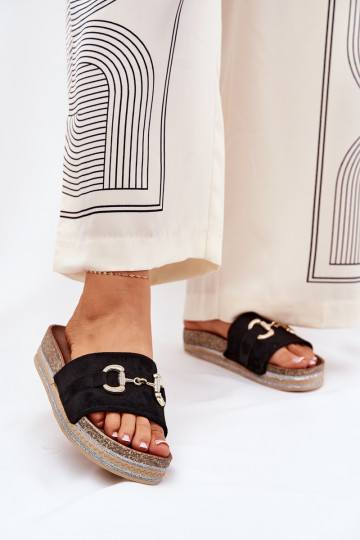 Sieviešu čības ar platformu ar zelta detaļām un mirdzumiem melnā krāsā