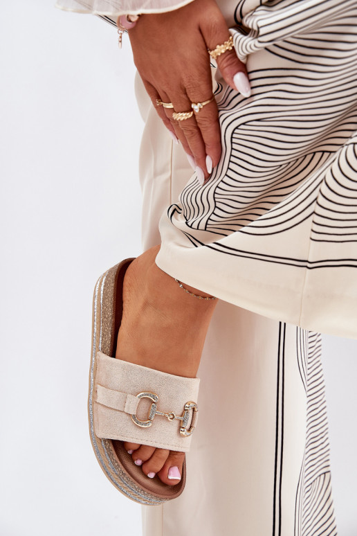 sieviešu čības ar platformu Ar zelta rotājumu Un mirdzēt smilšu krāsas Morisela