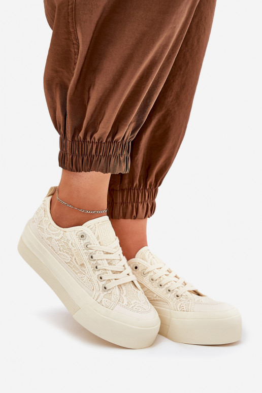 Ar mežģīnēm sieviešu puszābaki Big Star RR274746 smilšu krāsas Ar mežģīnēm sieviešu puszābaki Big Star RR274746 smilšu krāsas