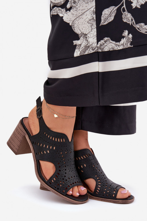 Ažūrs Sieviešu basenes melnas krāsas Tosine