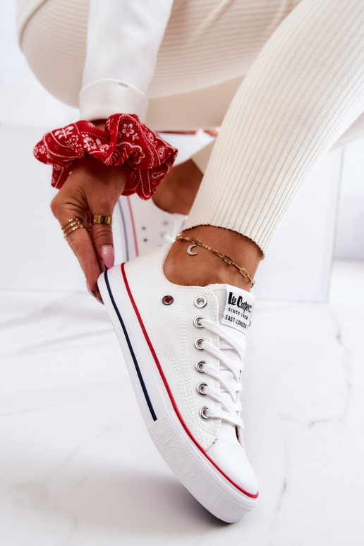 Sieviešu apavi Lee Cooper LCIN-22-31-0875L baltas krāsas Sieviešu apavi Lee Cooper LCIN-22-31-0875L baltas krāsas