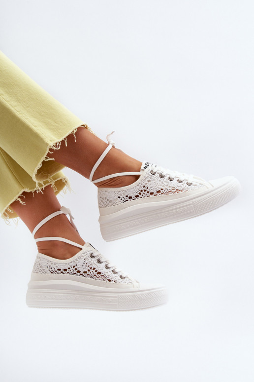 Ar mežģīnēm sieviešu puszābaki Lee Cooper LCIN-23-44-1617 baltas krāsas