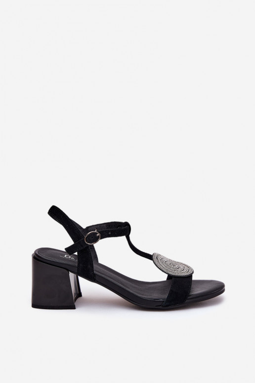 Sieviešu basenes ar ornamentiem D&A JC51-842 melnas krāsas Sieviešu basenes ar ornamentiem D&A JC51-842 melnas krāsas