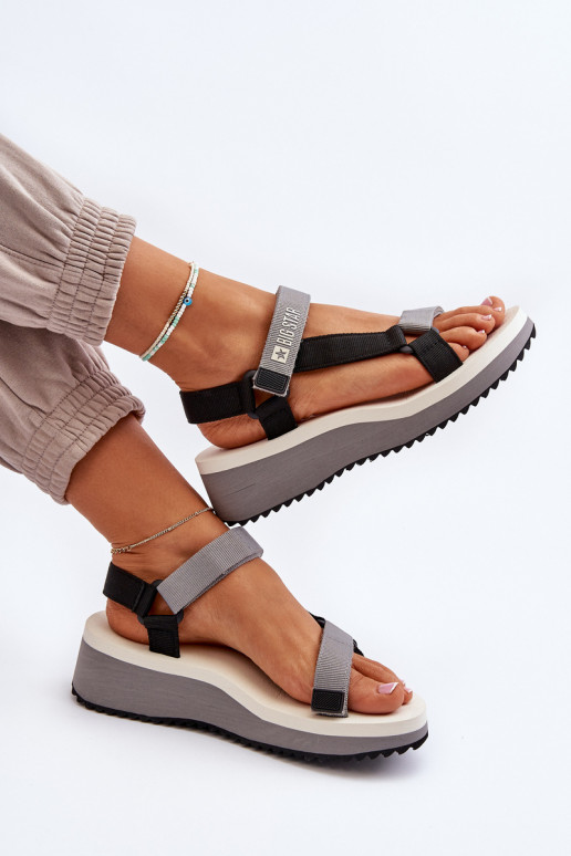 Sieviešu basenes ar platformu I Koturnie Big Star NN274A054 Pelēkas krāsas Sieviešu basenes ar platformu I Koturnie Big Star NN274A054 Pelēkas krāsas