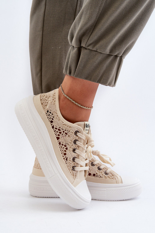 Ar mežģīnēm sieviešu puszābaki Lee Cooper LCIN-23-44-1620 smilšu krāsas