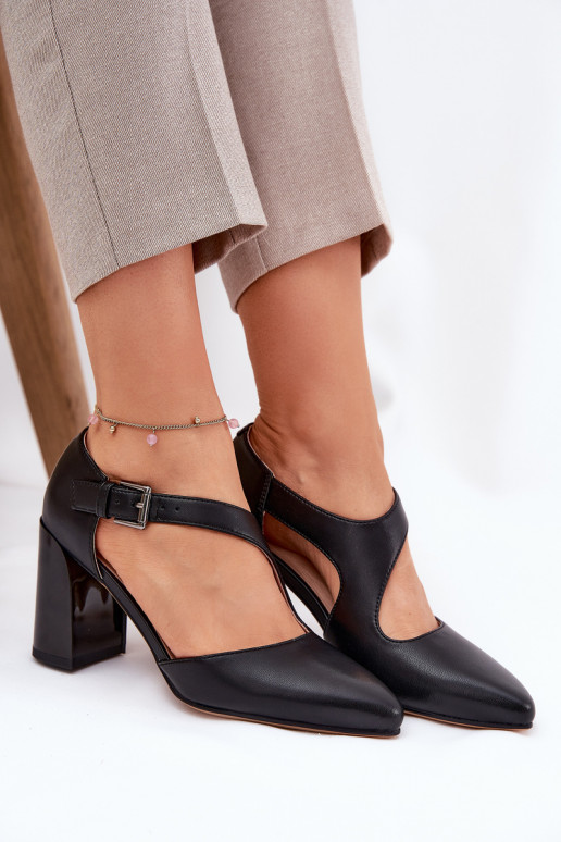 Āda Kurpes ar papēdi ar sprādzēm Vinceza 91133 melnas krāsas Āda Kurpes ar papēdi ar sprādzēm Vinceza 91133 melnas krāsas