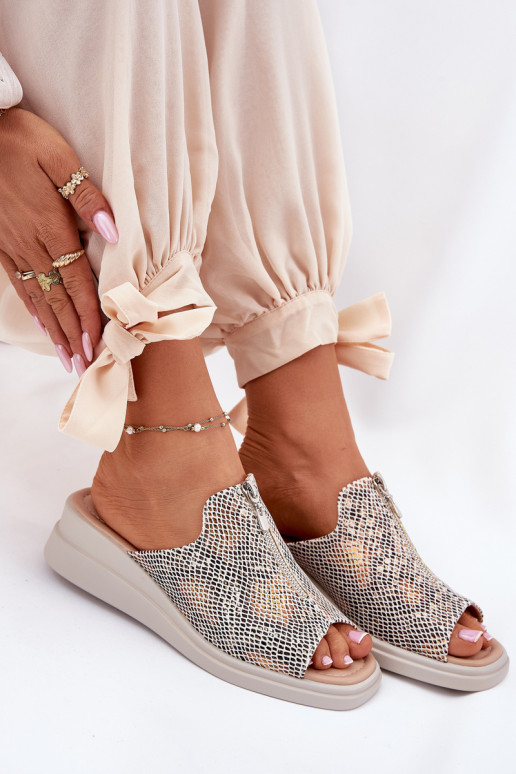 sieviešu čības Uz Ķīļa ar rāvējslēdzējiem Dzīvnieku raksts smilšu krāsas Irriva sieviešu čības Uz Ķīļa ar rāvējslēdzējiem Dzīvnieku raksts smilšu krāsas Irriva