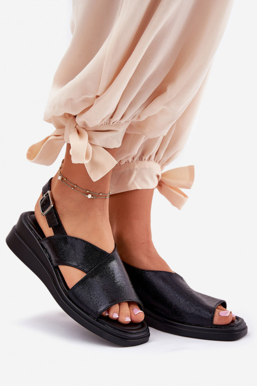 Lakotas basenes Uz Ķīļa no eko ādas melnas krāsas Quilara