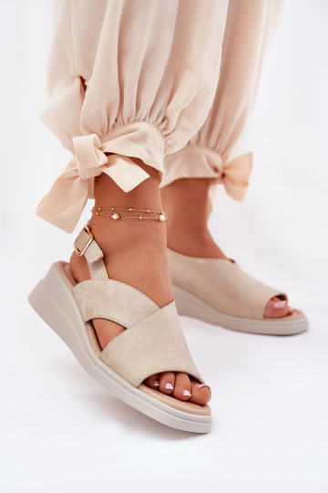 Sieviešu basenes Uz Ķīļa no eko ādas Zelta krāsas Quilara