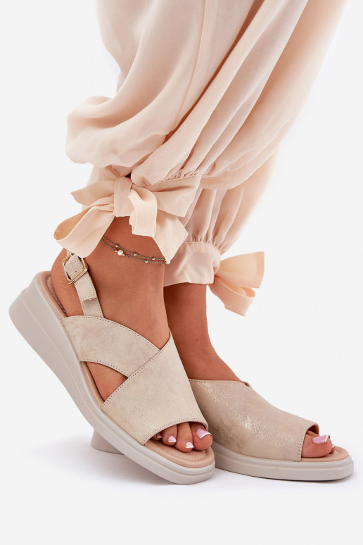 Sieviešu basenes Uz Ķīļa no eko ādas Zelta krāsas Quilara