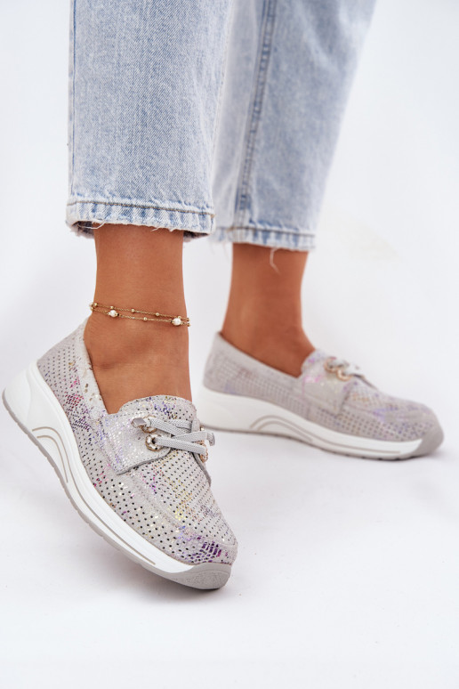 zamšādas apavi Izgatavota no dabīgas ādas ar platformu Artiker 56C2104 Pelēkas krāsas zamšādas apavi Izgatavota no dabīgas ādas ar platformu Artiker 56C2104 Pelēkas krāsas