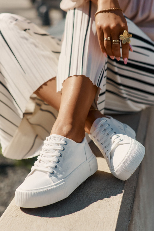 Sieviešu baltie brīvā laika apavi Big Star RR274405