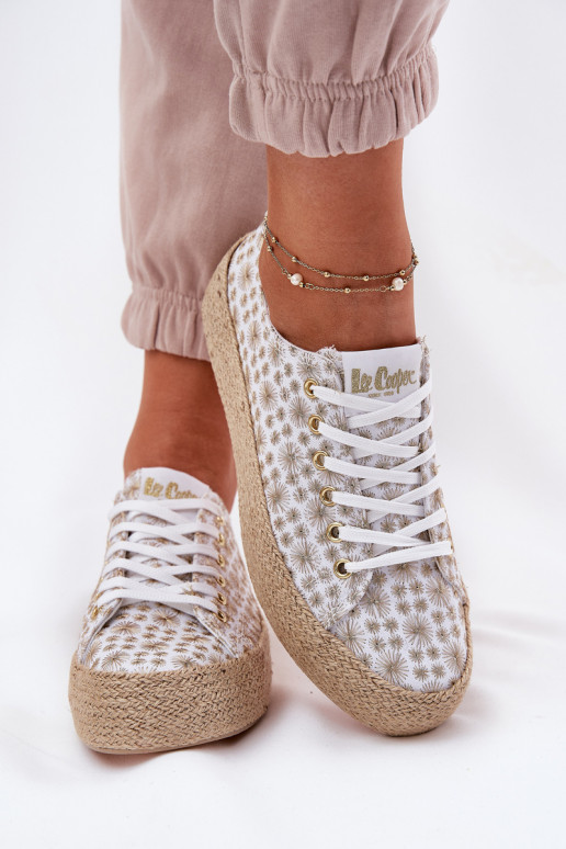 Rakstaina sieviešu puszābaki ar platformu Ar bizi Lee Cooper LCIN-25-08-3648L Baltas-Zelta krāsas
