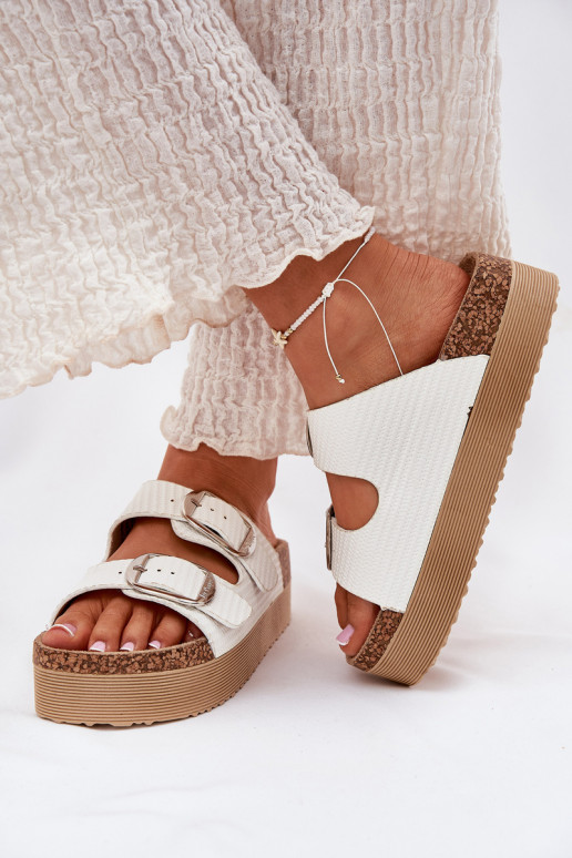 sieviešu čības Platformie ar sprādzēm Lee Cooper LCIN-25-35-3496L baltas krāsas