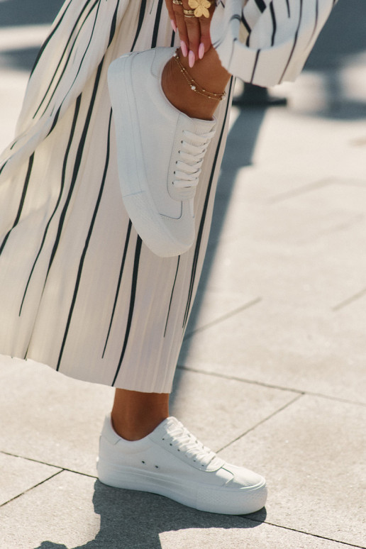 sieviešu puszābaki ar platformu Big Star RR274337 baltas krāsas