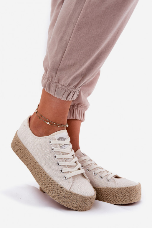 sieviešu puszābaki ar platformu Ar bizi Lee Cooper LCIN-25-02-3284 Ziloņkaula krāsas