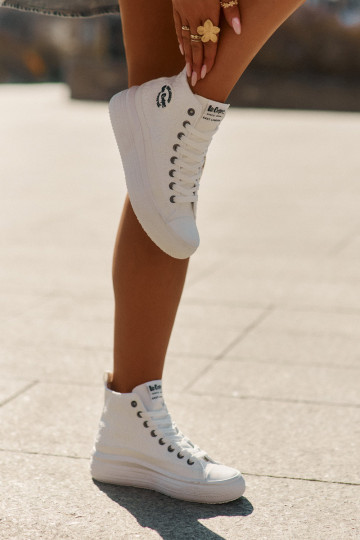 sieviešu puszābaki ar platformu Lee Cooper LCIN-25-44-3209L Biale