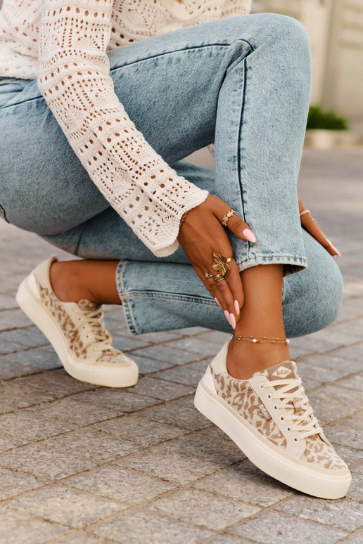 Zems sieviešu puszābaki ar leoparda kažokādas rakstu Lee Cooper LCIN-25-02-3330L smilšu krāsas