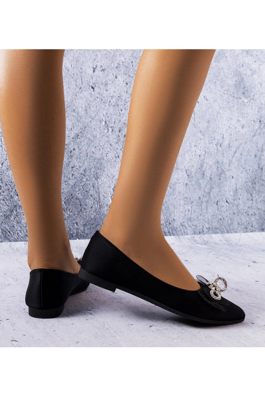 Melnas apavi ar lentīti un cirkoniem,...