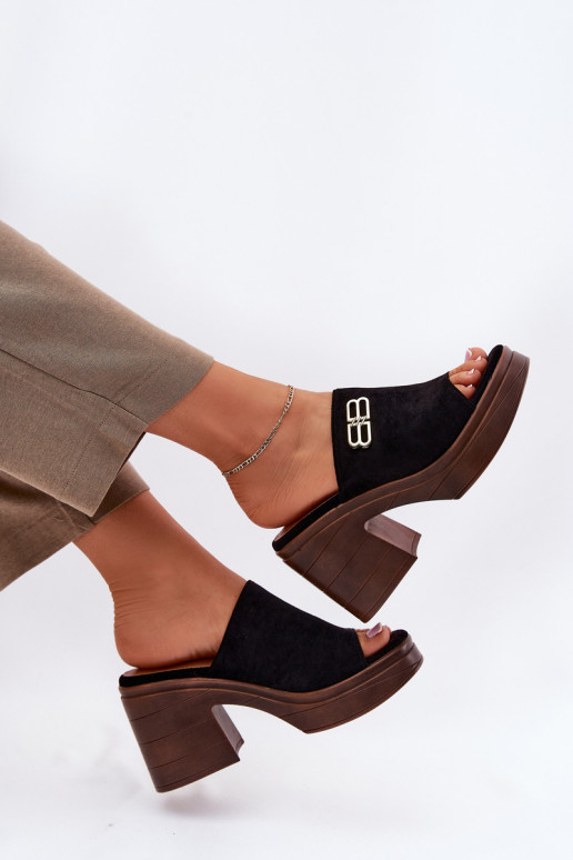 sieviešu čības Uz masīviem papēžiem Ze Zelta krāsasm Detalem Vinceza 17400 melnas krāsas