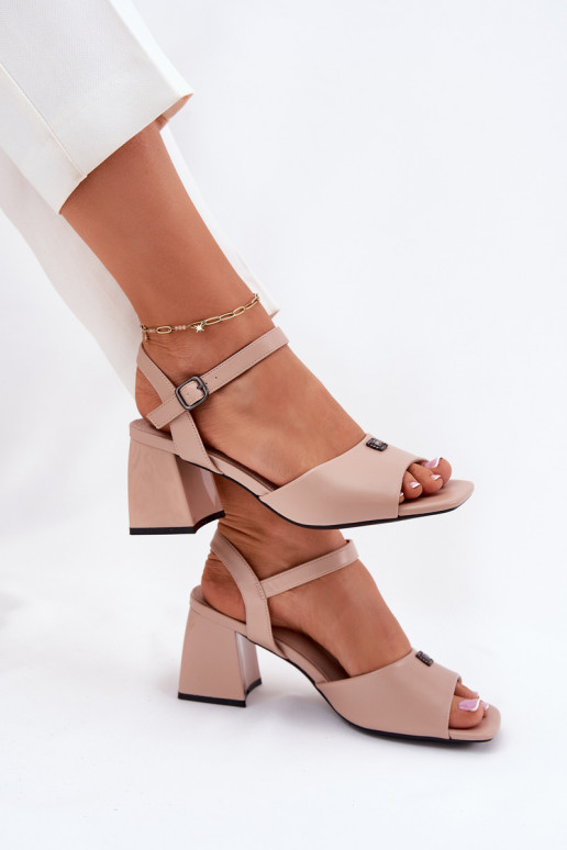 Sieviešu basenes Vinceza 62235 smilšu krāsas