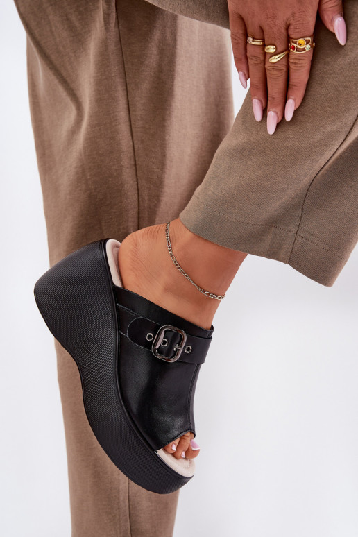 Čibas no dabīgas ādas Sieviešu ar platformu I Koturnie ar sprādzēm S.Barski LR51-542 melnas krāsas