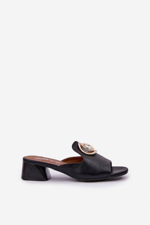 Eleganta stila sieviešu čības Uz Zema... Eleganta stila sieviešu čības Uz Zema...