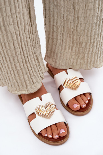 sieviešu čības ar platiem papēžiem Ar zelta rotājumu baltas krāsas Karinma