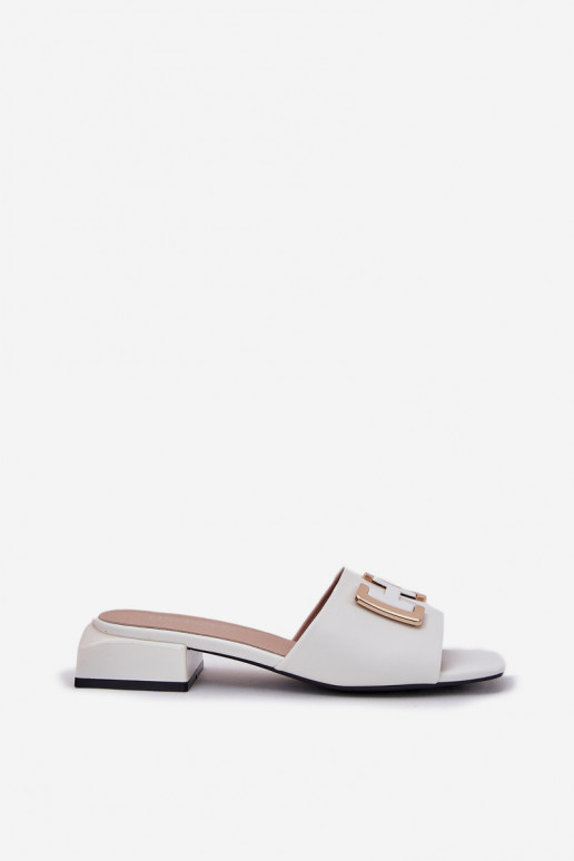 Eleganta stila sieviešu čības Klockā Ze Zelta krāsasm Detalem Vinceza 62229 baltas krāsas Eleganta stila sieviešu čības Klockā Ze Zelta krāsasm Detalem Vinceza 62229 baltas krāsas