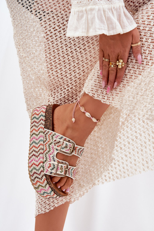 sieviešu čības ar platformu Ar bizi I ar sprādzēmmi Dažādu krāsu Eradriana