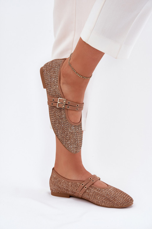 Balerīnas Ar bizi I Paskami Haki krāsas Partheda