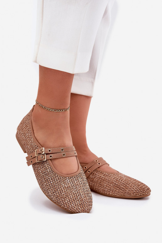 Balerīnas Ar bizi I Paskami Haki krāsas Partheda