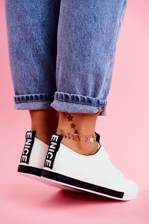 Klasiski sporta apavi melnas krāsas Ville