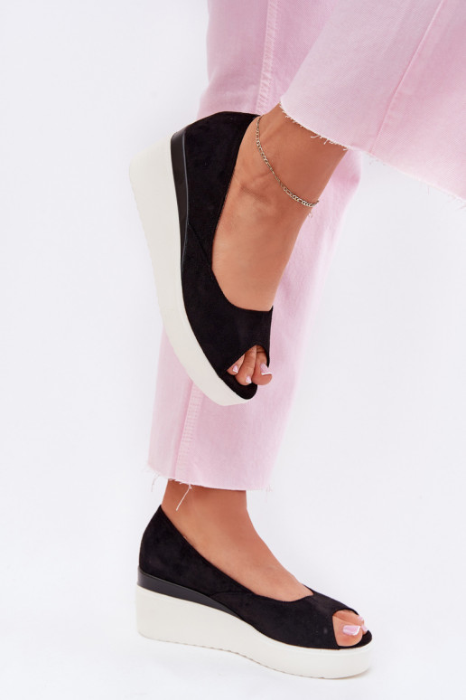 Sieviešu basenes Uz Ķīļa Z Eko zamšādau melnas krāsas Velira