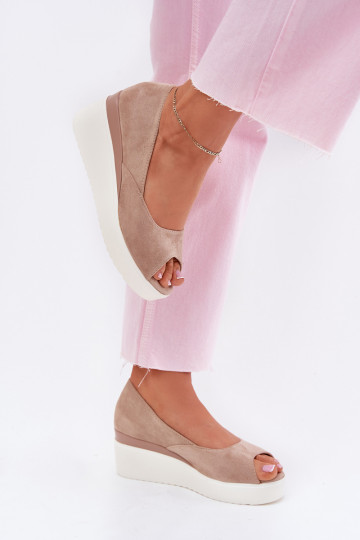 Sieviešu basenes Uz Ķīļa Z Eko zamšādau smilšu krāsas Velira