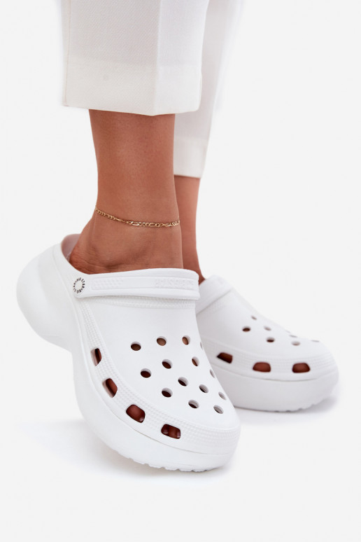 Vieglas čības uz pirksta sieviešu čības Uz masīvas zoles Big Star RR274A119 baltas krāsas