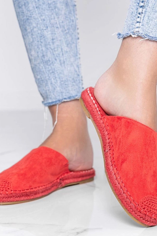 Sarkani aizvērtie sandales, „Wenus"