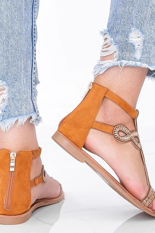 Gaiši brūni sūnuļi ar cirkonija...