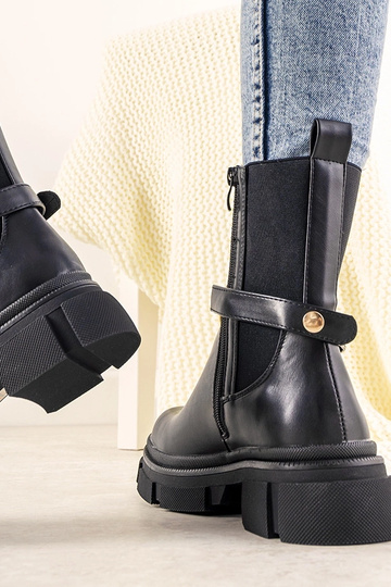 Melni Trinity ķēdes puszābaki 2