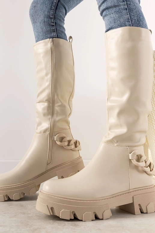 Smilškrāsas zābaki ar ķēdi, „Coniak"