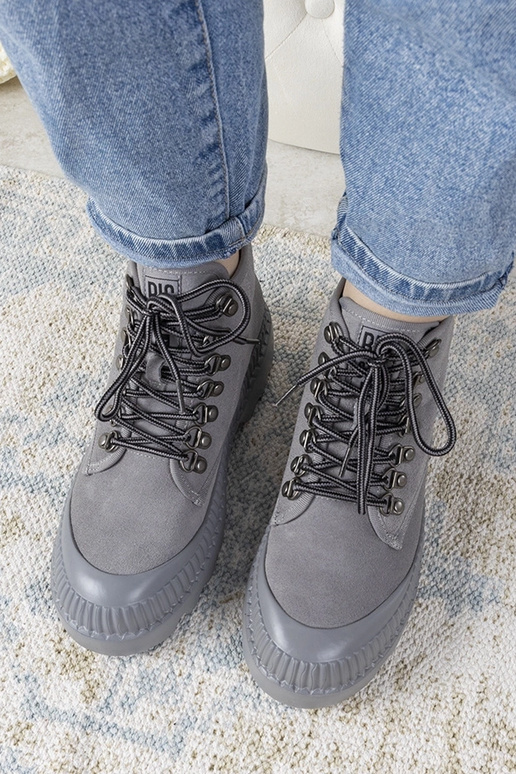 Pelēki sieviešu sporta zābaki, „Big...