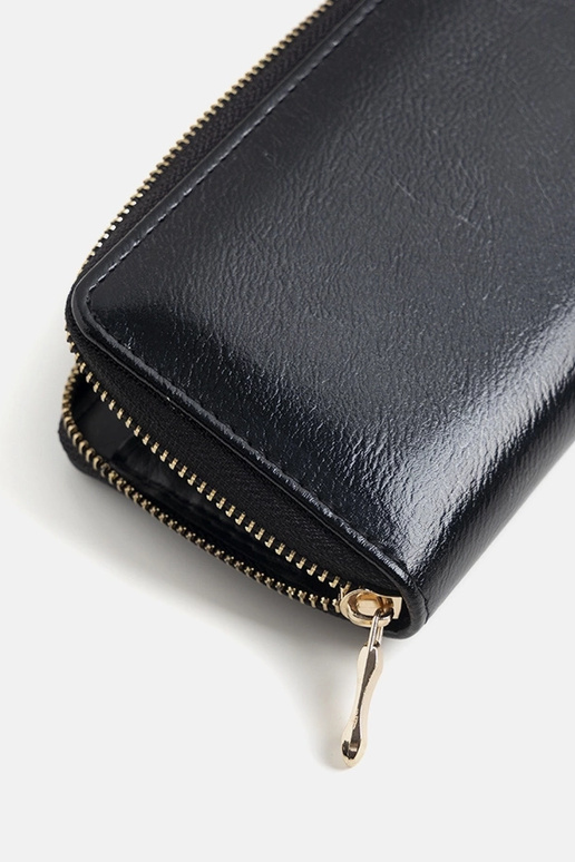 Starks melns metālisks maks