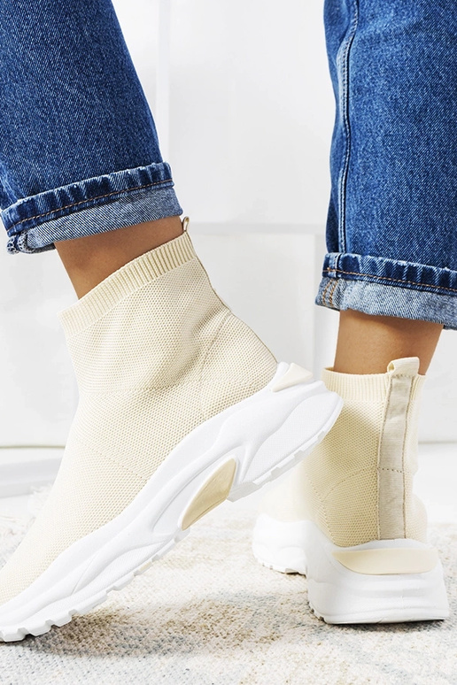 Smilškrāsas augstie sporta apavi,...