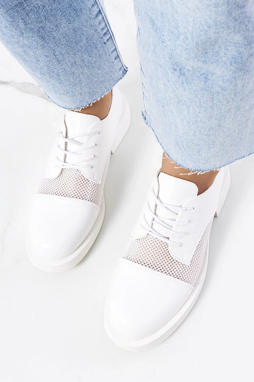 Balti sieviešu pussandalīši, „Huard"